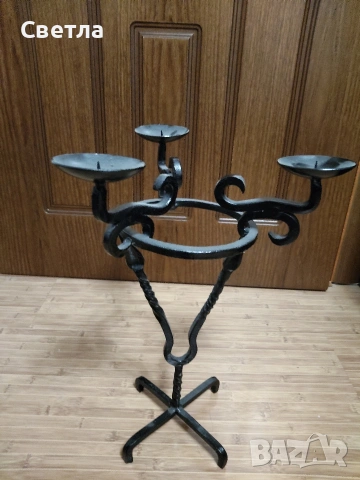 Свещник ОТ КОВАНО ЖЕЛЯЗО, снимка 4 - Антикварни и старинни предмети - 53463006