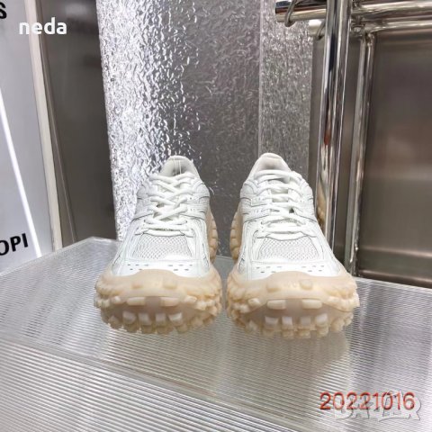 Balenciaga 2022 (реплика) Unisex , снимка 3 - Маратонки - 38369452
