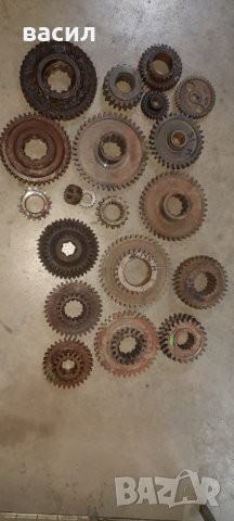 Зъбни колела  скорости  -руски трактори , снимка 2 - Селскостопанска техника - 39341871