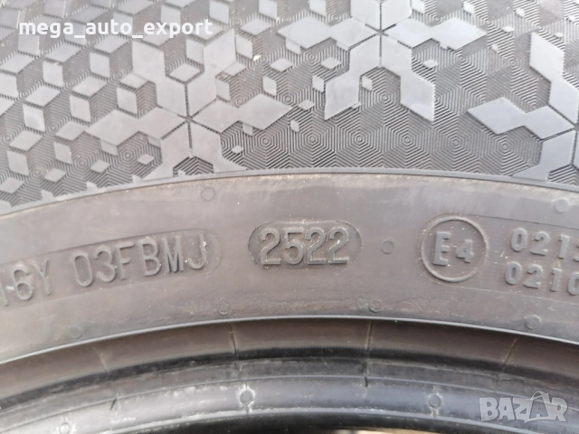 2 бр. Continental 235/65R17, снимка 6 - Гуми и джанти - 52698849
