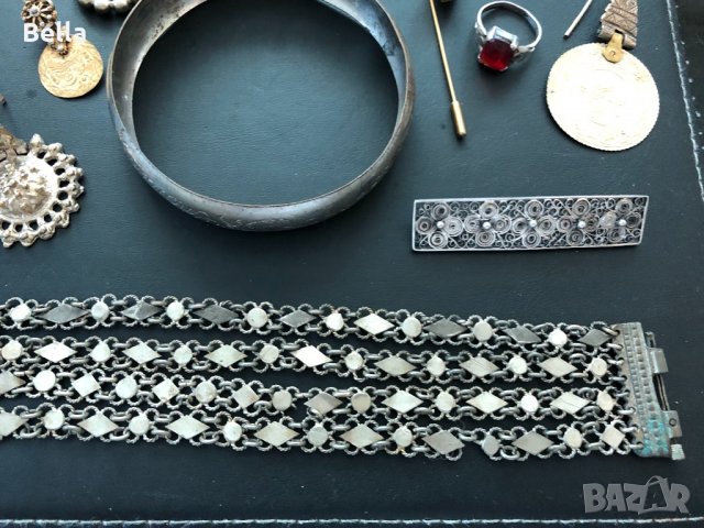 Царски накити-лот, снимка 2 - Антикварни и старинни предмети - 25711362