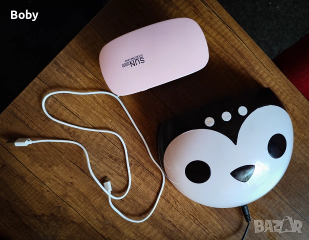 Два броя UV/LED лампи за гел лак