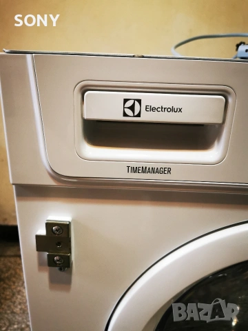 Пералня със сушилня Electrolux EWX 147410 W , снимка 16 - Перални - 53574330