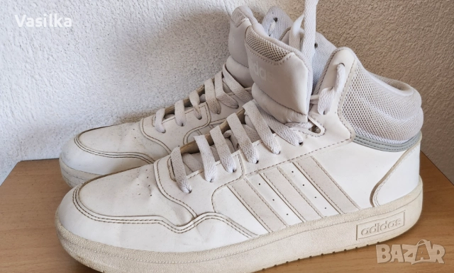 Маратонки " Adidas ", снимка 2 - Детски маратонки - 52316097