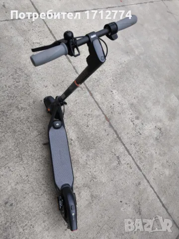 Тротинетка Ninebot F40E, снимка 7 - Скутери и тротинетки - 50083747