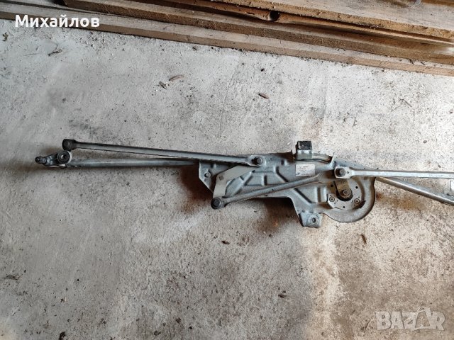 Механизъм с моторче за предните чистачки от Форд Галакси 2.0,бензин 116к.с.Ford Galaxy