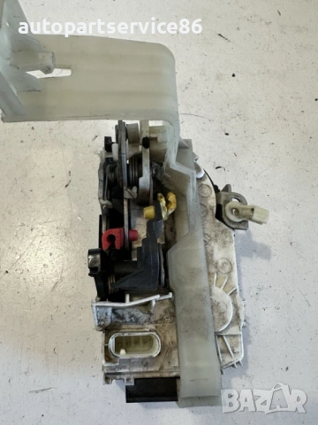 Брава на задна дясна за Jeep Compass (2011) P04589650AD, снимка 2 - Части - 53496145