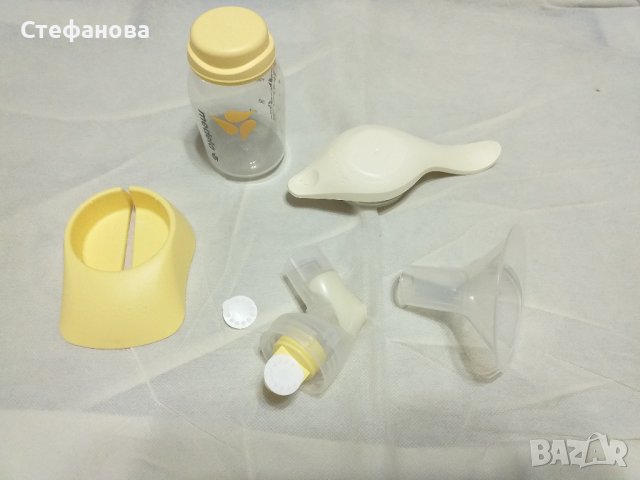 Двуфазна ръчна помпа за кърма Medela Harmony, снимка 3 - Помпи за кърма - 36624422