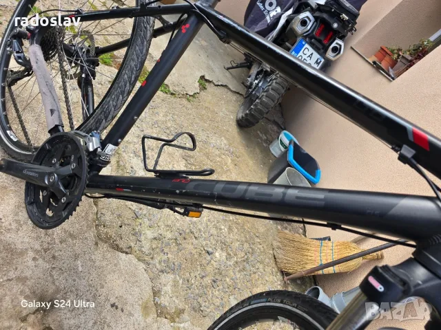 Градски велосипед Cube PRO CLS 28, снимка 5 - Велосипеди - 50241841