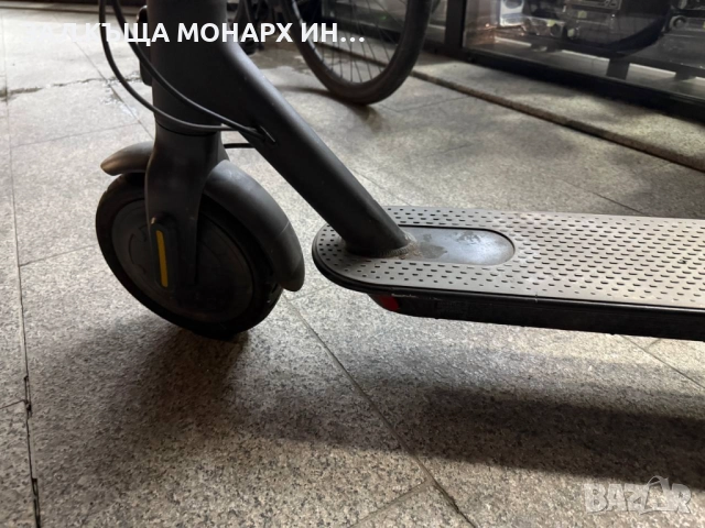 Електрическа тротинетка Xiaomi Mi Scooter Essential/+зарядно, снимка 7 - Скейтборд, ховърборд, уейвборд - 51586120
