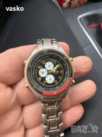 Titan,кварц,перфектен