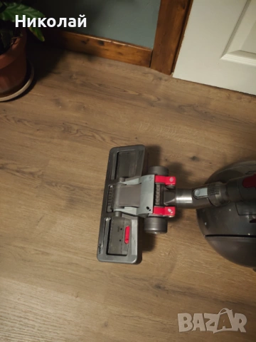 Прахосмукачка dyson dc 33, снимка 4 - Прахосмукачки - 53385914