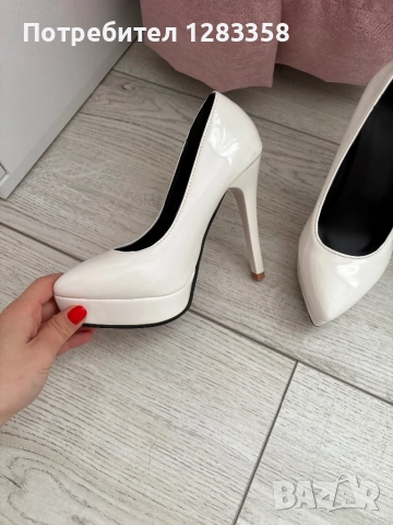 Обувки на висок ток 33 номер, снимка 2 - Дамски обувки на ток - 52903970