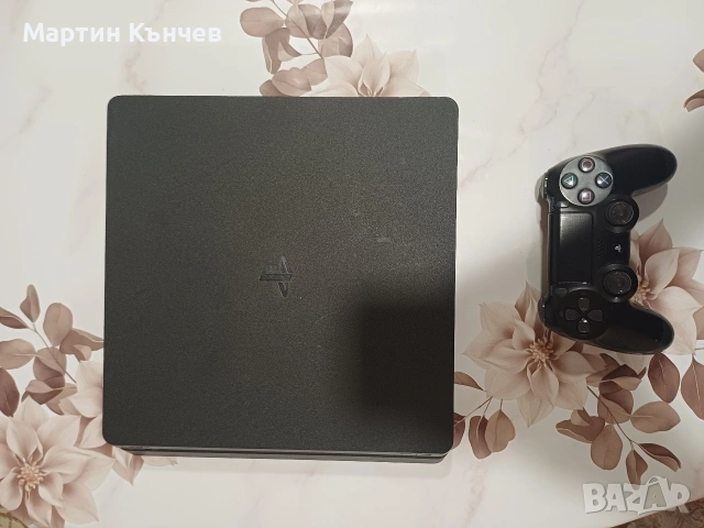 PS4 Slim 500GB с джойстик + 12 игри(5 на диск и 7 купени от PS Store)