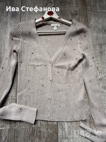 Нова бежова nude цвят модерна жилетка рипс с блестящи камъчета кристали , снимка 4 - Жилетки - 43051475