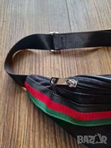 Страхотна мъжка малка чанта GUCCI, снимка 2 - Чанти - 52520911