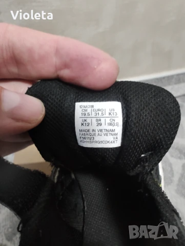 Детски маратонки 31.5 номер, отлично състояние, снимка 5 - Детски маратонки - 51091838