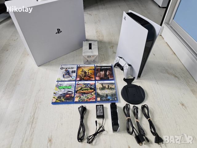 Playstation 5 дискова версия, пълен комплект със 6 игри