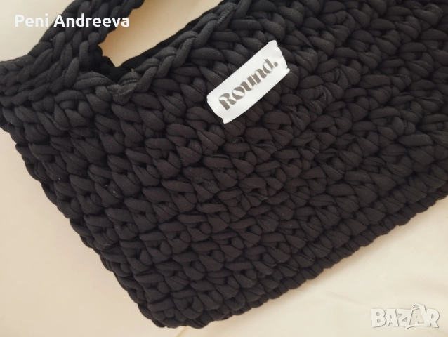 Черна чанта с дълга дръжка , снимка 3 - Чанти - 51701852