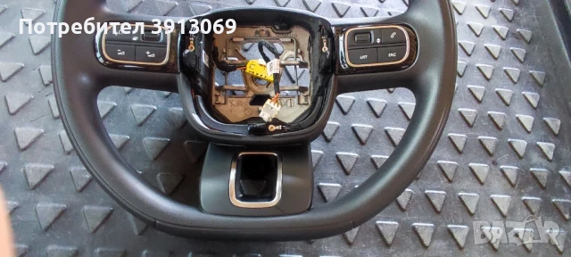 Продавам оригинален мулти волан за Ситроен С3 2021г , снимка 2 - Аксесоари и консумативи - 51141186