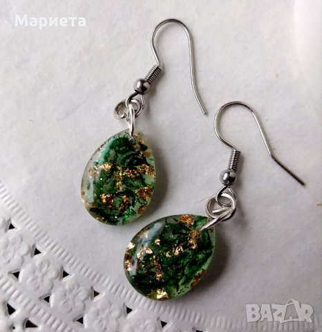 Обеци от смола с горски зелен мъх и златен лист Бижутерска Смола Обици от смола , снимка 7 - Обеци - 33042029