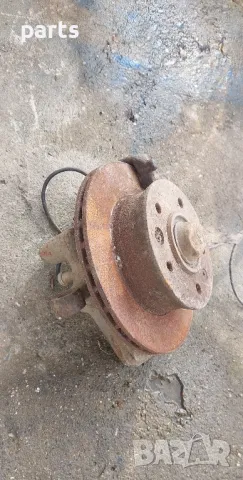 Предна Лява Главина Мерцедес Спринтер (Н) - VW LT, снимка 4 - Части - 49877811