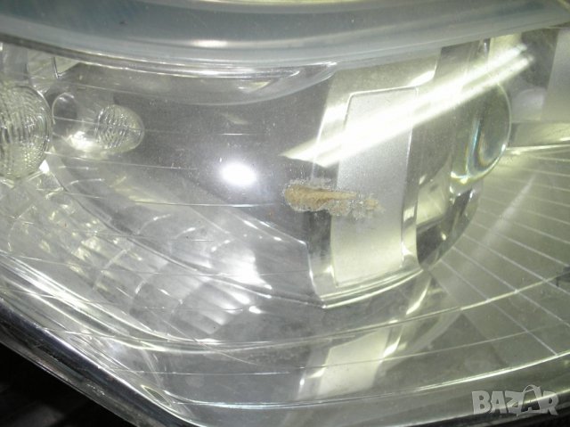 Десен фар ксенон Ситроен Ц4 , снимка 3 - Части - 27765517