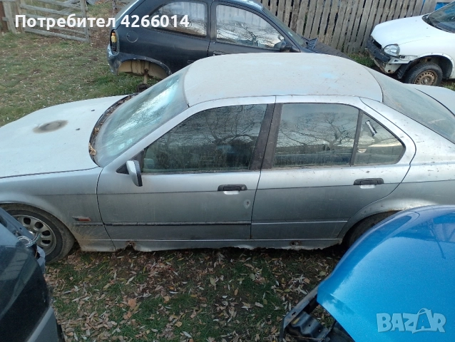 bmw E36 1.8 бензин НА ЧАСТИ , снимка 8 - Автомобили и джипове - 52418357