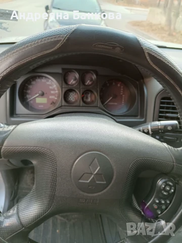 Продавам Mitsubishi Pajero 3.2 DID в отлично състояние, снимка 6 - Автомобили и джипове - 51367826
