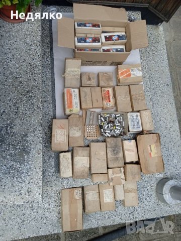 Огромен лот резистори,потенциометри,тримери, снимка 2 - Друга електроника - 37678703