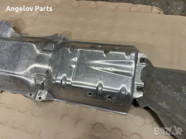 Предпазните ламарини над генерацията за BMW E30, снимка 7 - Части - 43639777