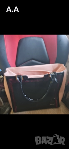 Елегантна чанта, снимка 2 - Чанти - 52727097