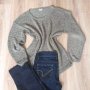 Дупчест пуловер, снимка 1 - Блузи с дълъг ръкав и пуловери - 26360194