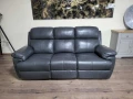 Тъмно сив кожен диван тройка с ръчен релаксиращ механизъм, снимка 1