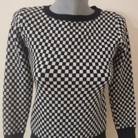 Дамска топла блуза S размер , снимка 1 - Блузи с дълъг ръкав и пуловери - 43575331