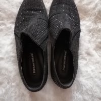 Дамски обувки , снимка 1 - Дамски ежедневни обувки - 34901745