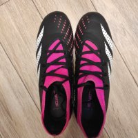 Футболни обувки Adidas Predator , снимка 2 - Детски обувки - 43612864