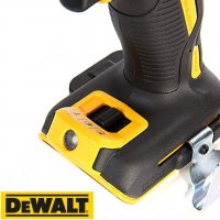 Акумулаторент Безчетков Винтоверт Dewalt DCD996 Батерия Зарядно Куфар, снимка 5 - Винтоверти - 39361617