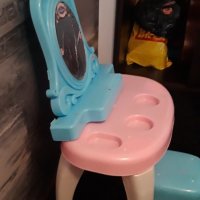 Детска тоалетка frozen, снимка 2 - Играчки за стая - 28359837