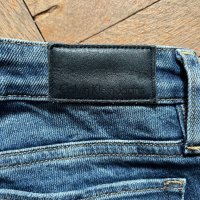 Дамски дънки Calvin Klein Jeans, снимка 4 - Дънки - 43778271