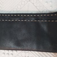 Черна кожена чанта и дамски плик, снимка 7 - Чанти - 43223158