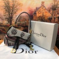 Дамска чанта Christian Dior код 29, снимка 1 - Чанти - 32691357