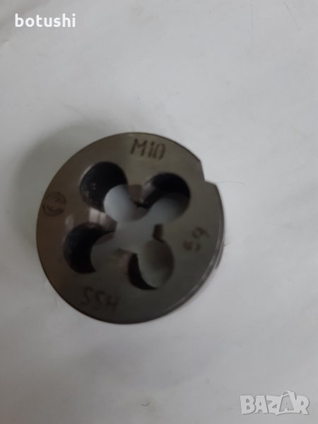 Плашка М10, снимка 1