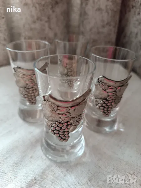 ARTINA 4 малки чашки за ракия, водка или welcome drink, снимка 1