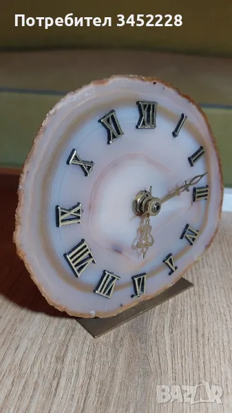 часовник от естествен минерал кварцов за ценители , снимка 1