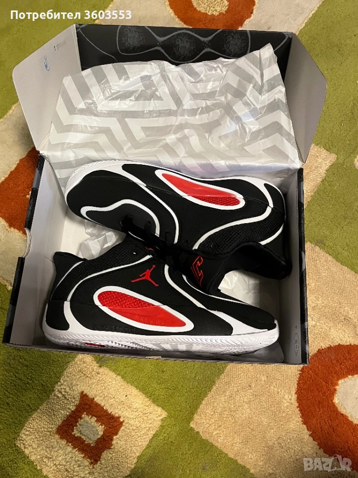 Чисто нови маратонки Jordan Tatum 38 номер black/red, снимка 1