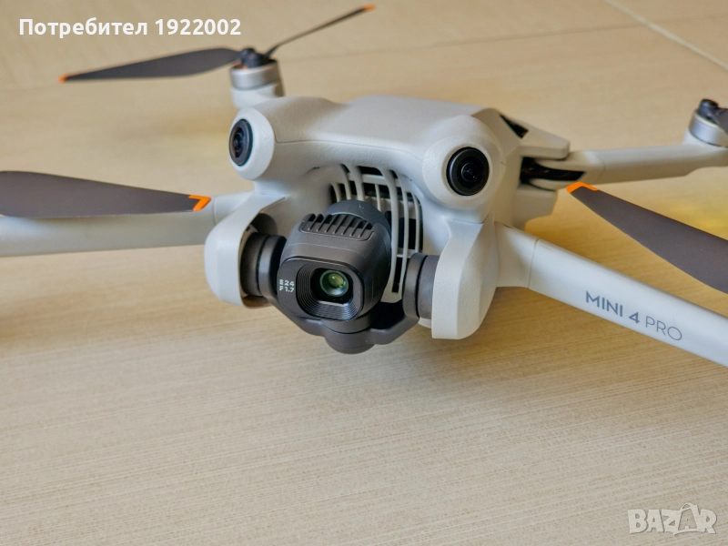 Дрон DJI Mini 4 Pro Fly More Combo - 3 батерии, снимка 1