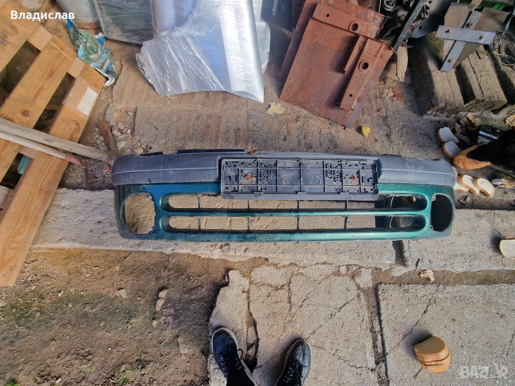 Предна броня Renault Clio , снимка 1