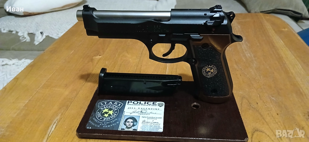 Resident Evil Berreta m9, снимка 1