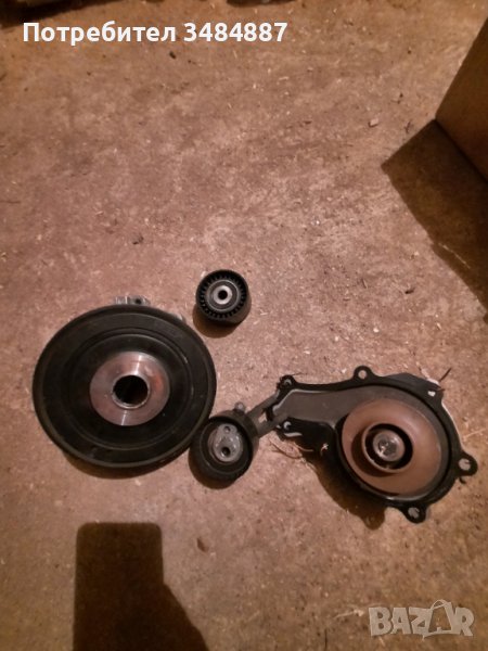 Ролки, водна помпа, демферна шайба, снимка 1